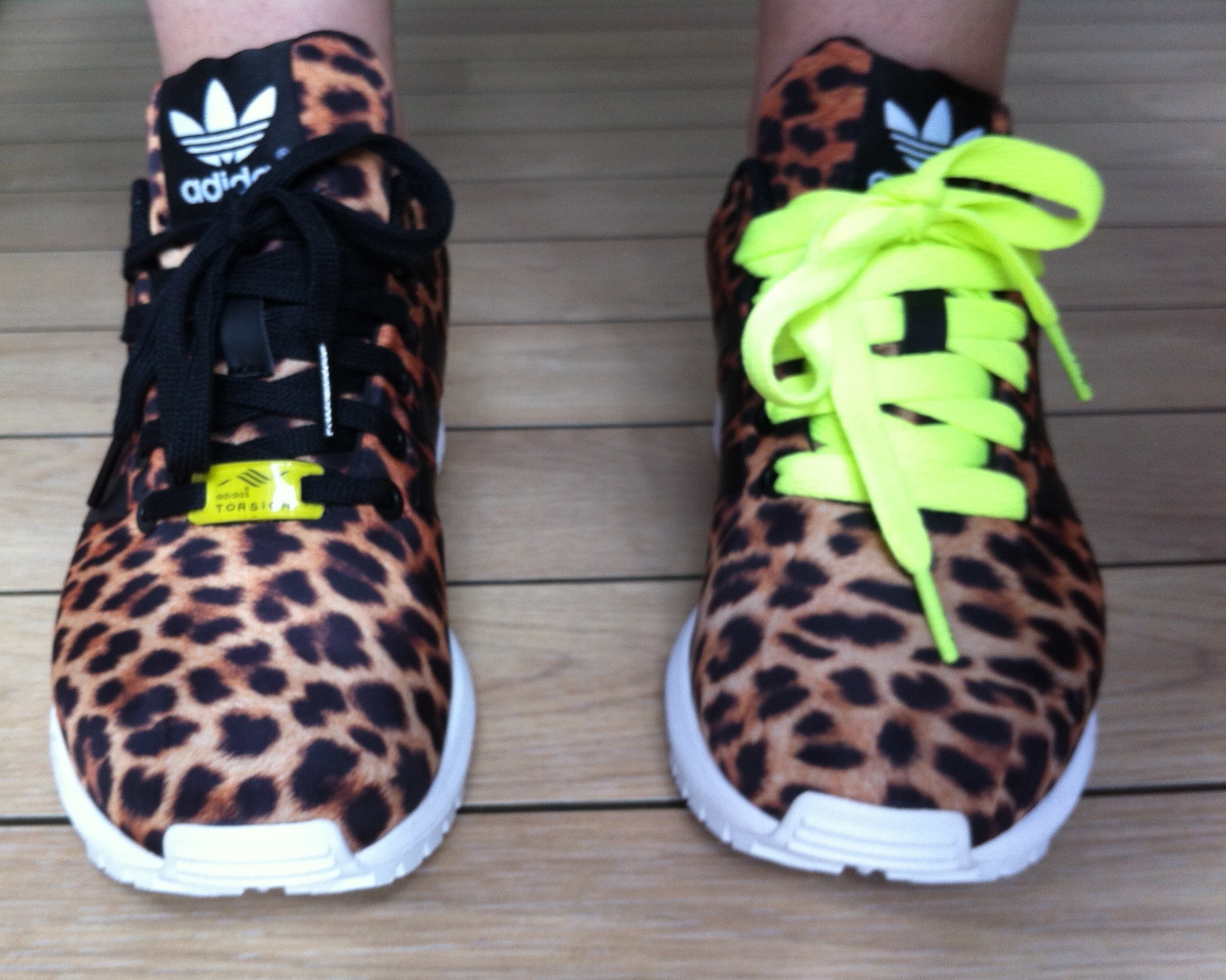 baskets femme adidas zx flux noir leopard blanc